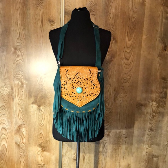 Jodilee Handbags - ☀️HOST PICK☀️Stunning Suede & Leather Designer Purse 👛 👛 👛